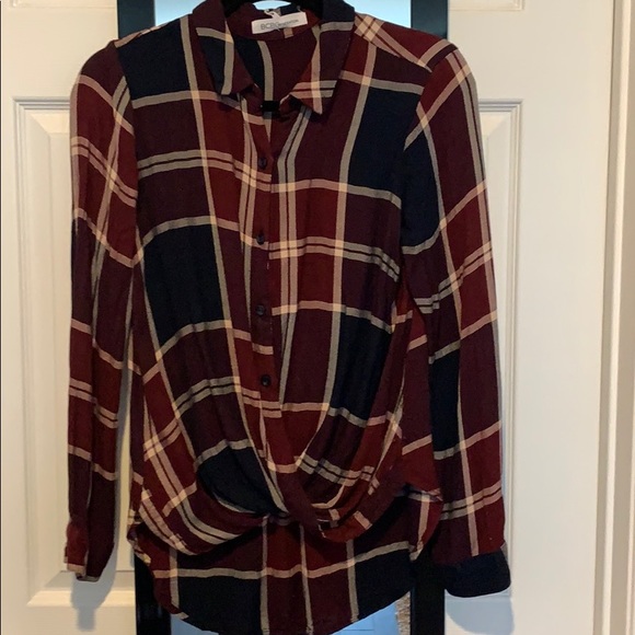 BCBGeneration flannel top - Picture 2 of 5